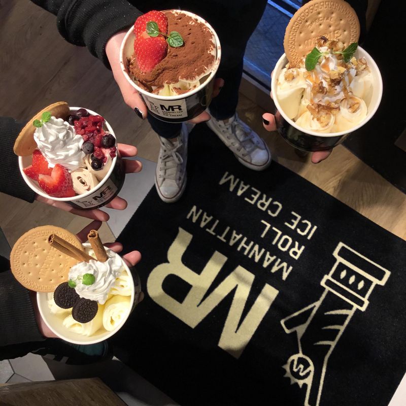マンハッタンロールアイスクリーム岡崎店のアルバイト・バイト求人情報-04