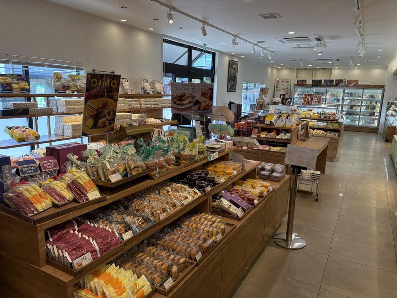 シャトレーゼ　清水桜ヶ丘店のアルバイト・バイト求人情報-04