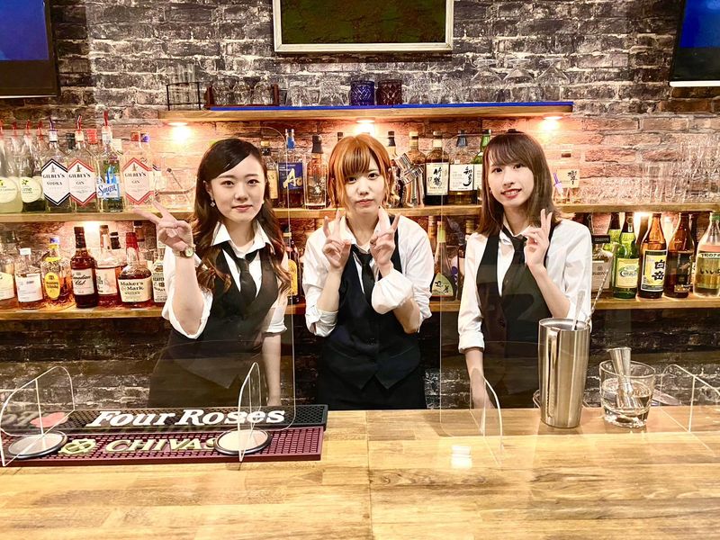Restaurant Bar Resonateのアルバイト・バイト求人情報-04