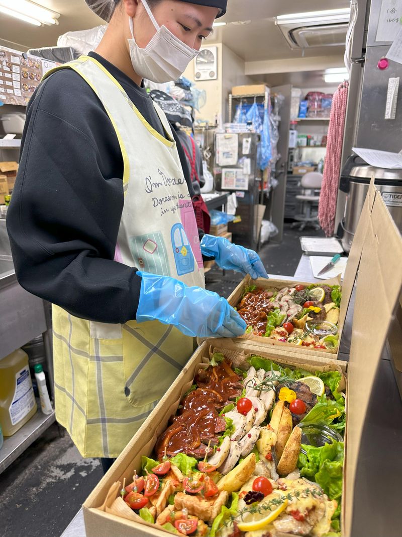 キッチンひまわり上野毛店の求人情報