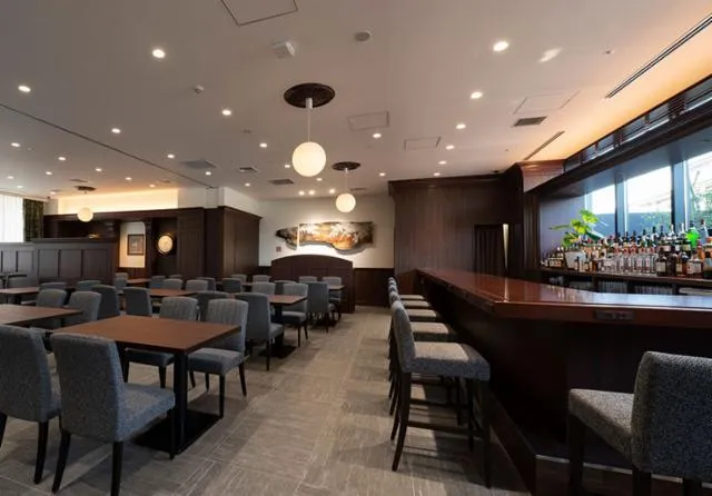 花岡DINING　and　BARのアルバイト・バイト求人情報