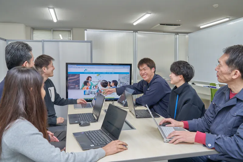 モバイルクリエイト株式会社の求人・転職情報