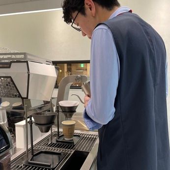 LAB　東京店のアルバイト・バイト求人情報-02