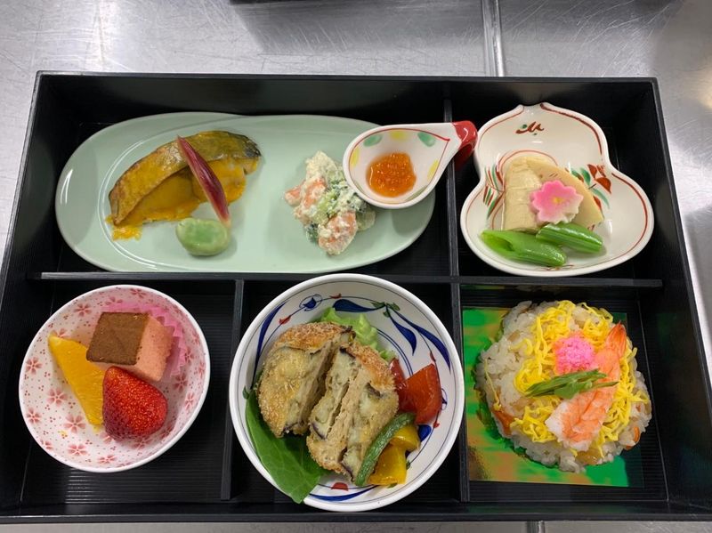 サービス付き高齢者向け住宅 ハートランドリトルベイ舞子台のアルバイト・バイト求人情報-04