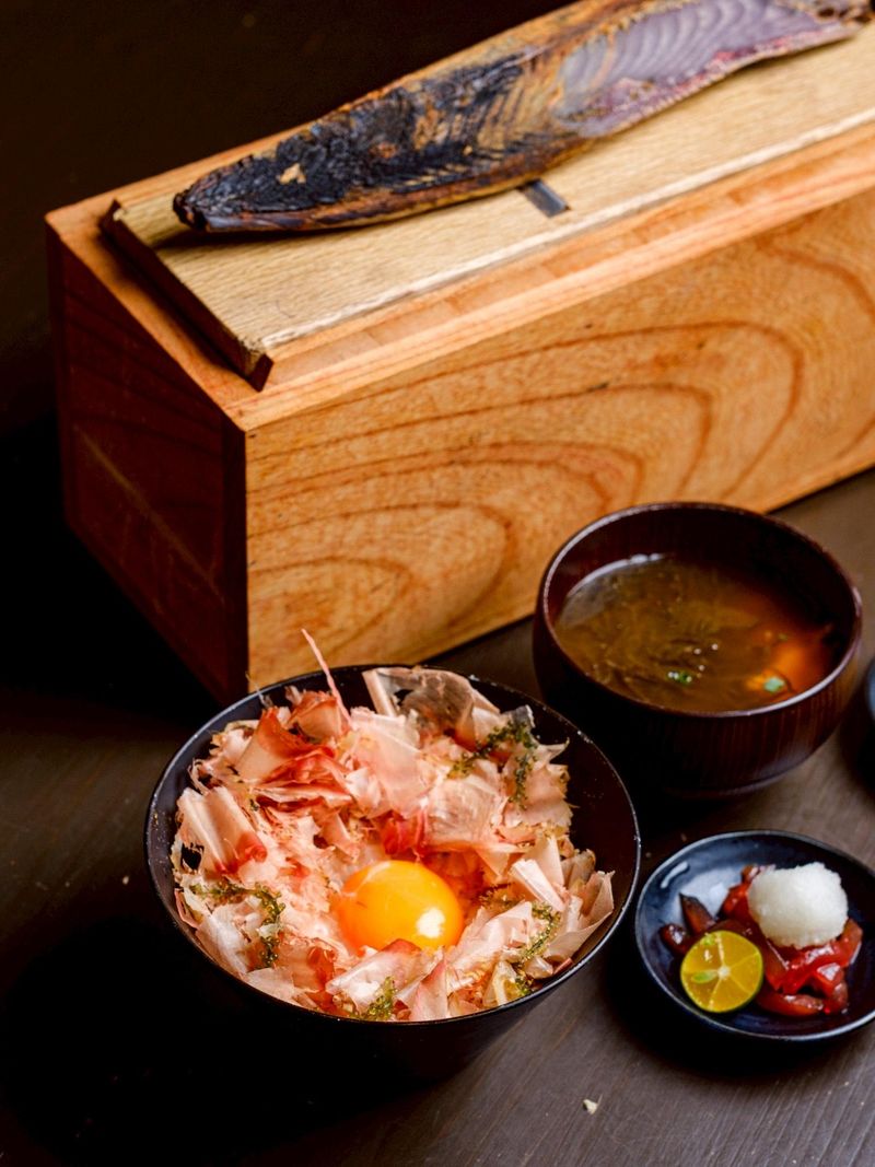 合同会社エタデスプリ 宮古島の魚食堂 魚熟のアルバイト・バイト求人情報-05