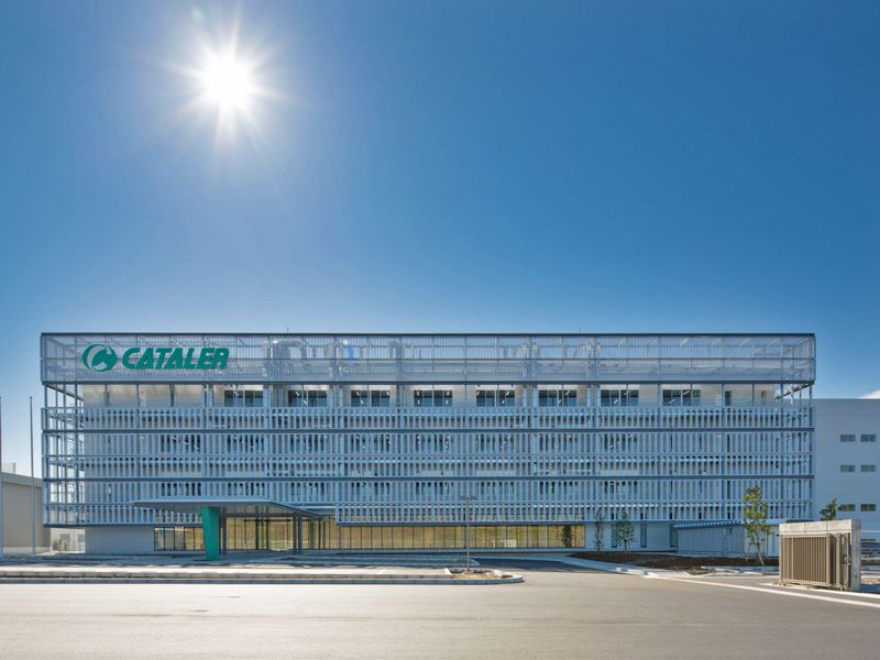 株式会社キャタラー