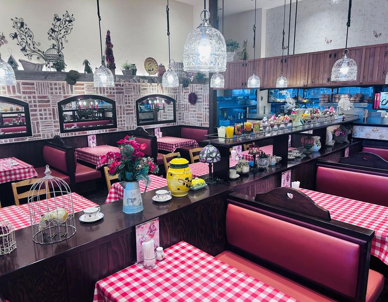 ラケル(RAKERU)クリスタ長堀店のアルバイト・バイト求人情報-04