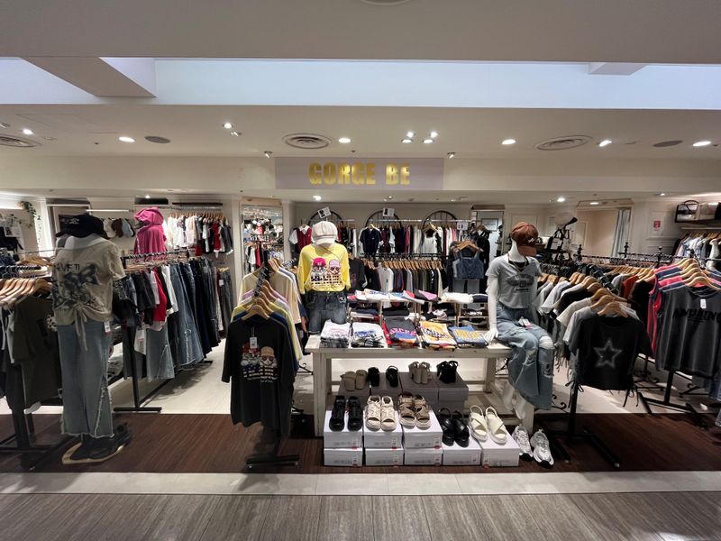 GORGE BE　東急プラザ戸塚店のアルバイト・バイト求人情報-04