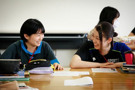 上尾中央医科グループ(AMG)　上尾中央医療専門学校のアルバイト・バイト求人情報-02