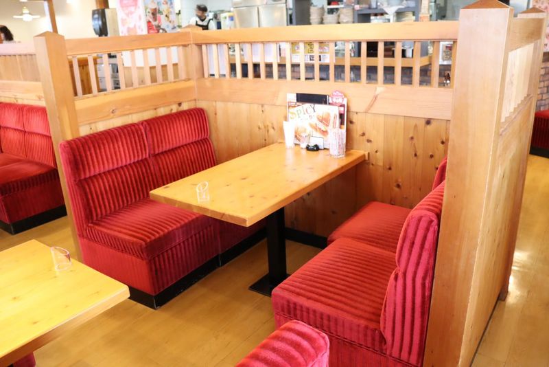 コメダ珈琲店　上越店のアルバイト・バイト求人情報-02