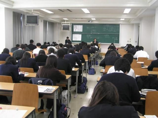 香蘭女子短期大学のアルバイト・バイト求人情報-02