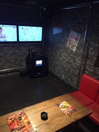 株式会社FromViVi　カラオケおさるの村青山店のアルバイト・バイト求人情報-04
