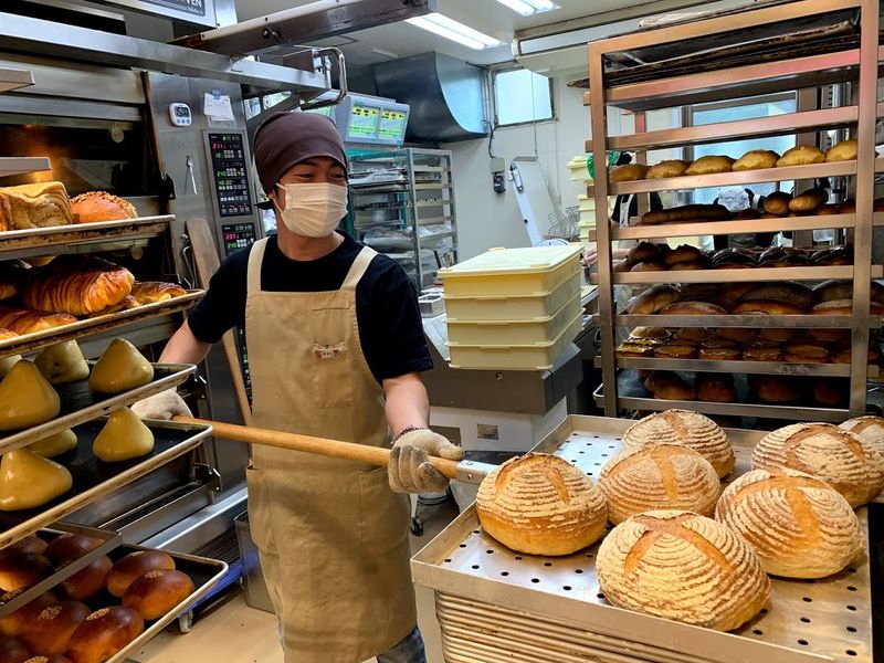 天然酵母パンの店　サンセリテ北の小麦　上町店のアルバイト・バイト求人情報-02