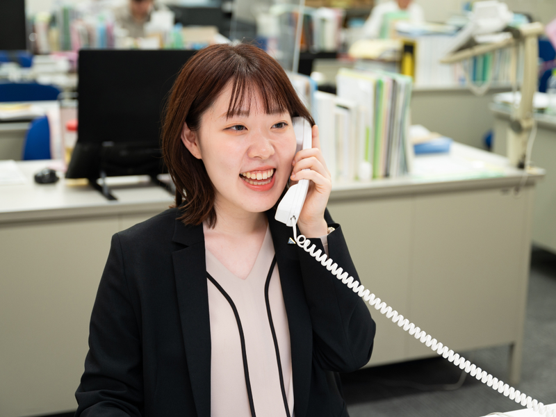 英進館株式会社