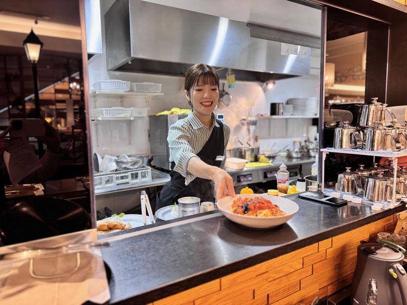 株式会社東京インテリア家具　幕張店のアルバイト・バイト求人情報-03