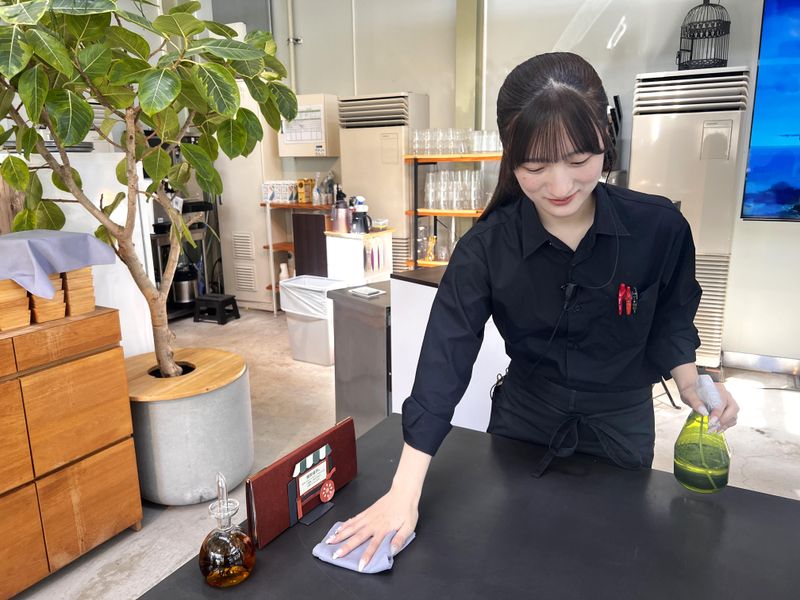 SOLA　CAFEのアルバイト・バイト求人情報-05