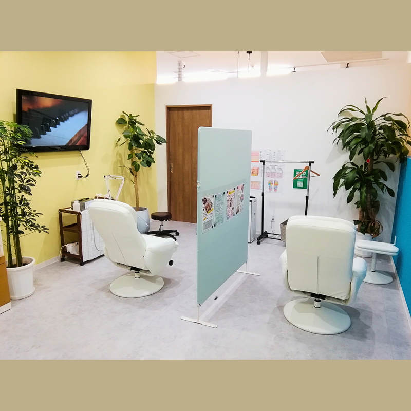 &Nail　イオンタウン長野三輪店のアルバイト・バイト求人情報-04
