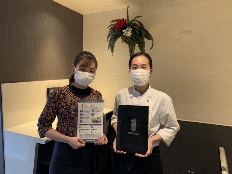 シンガポール屋台料理　マーライオンのアルバイト・バイト求人情報-01