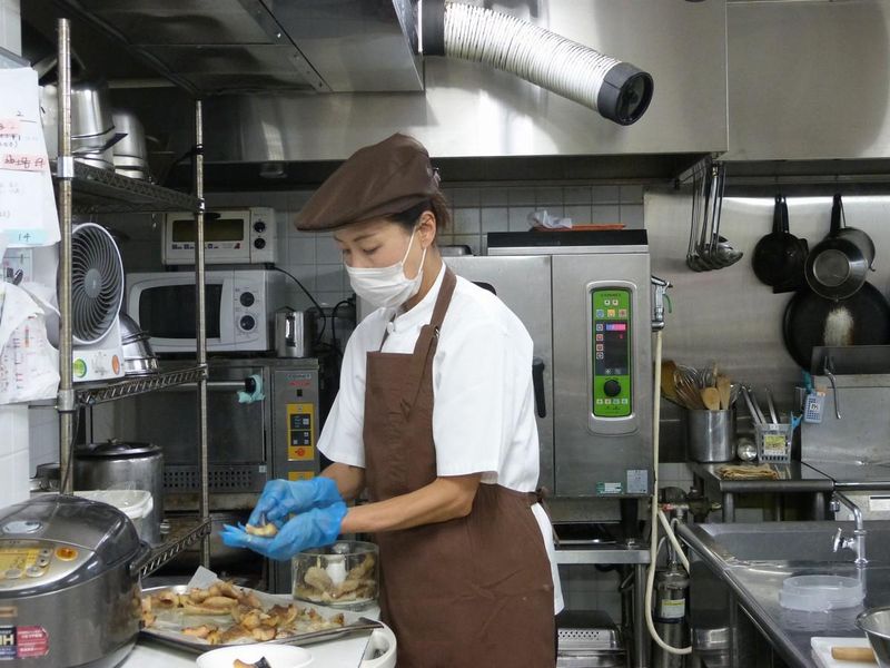 シップヘルスケアフード株式会社　リアンレーヴ武蔵新城のアルバイト・バイト求人情報-02