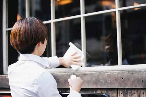 奈良県生駒市谷田町にある百貨店内の求人情報