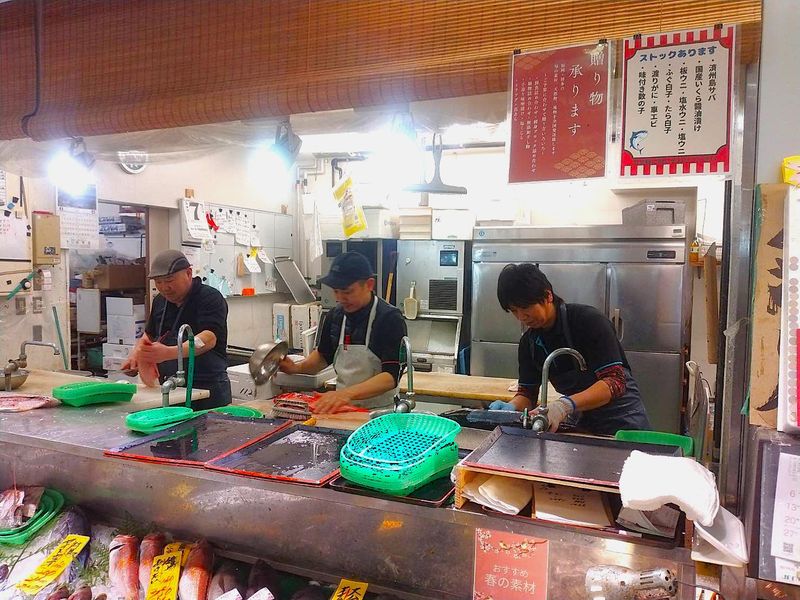 藤けん鮮魚店　香椎本店のイメージ3