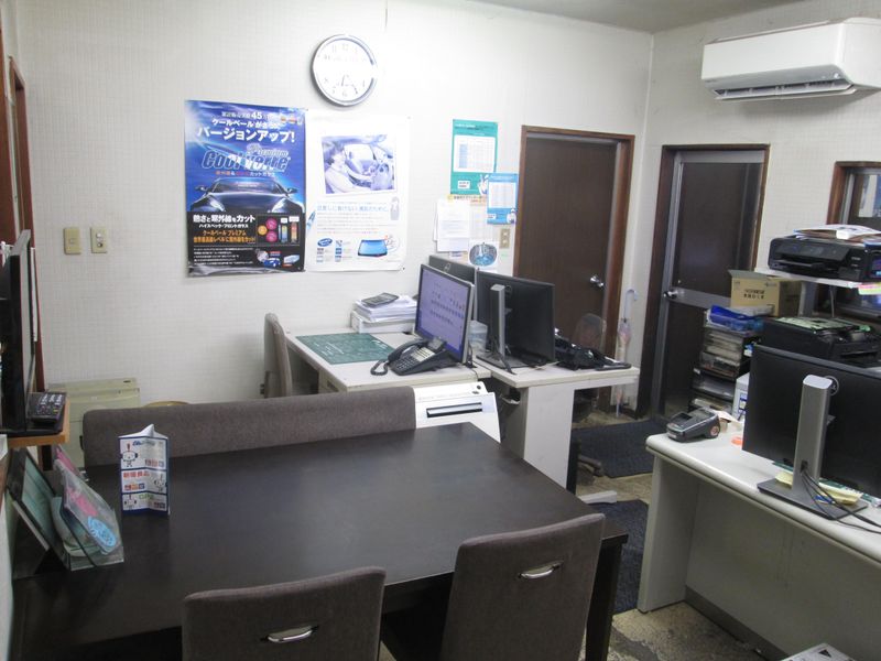 有限会社田中自動車ガラス店のアルバイト・バイト求人情報-05