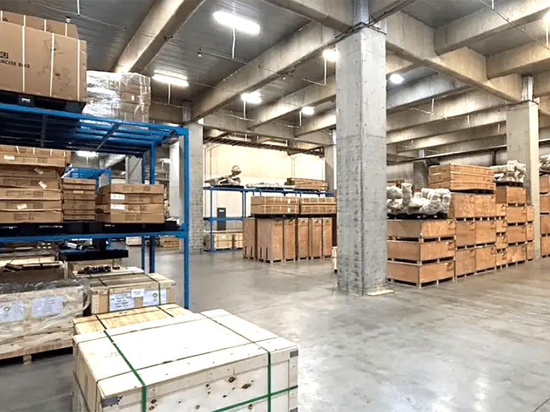 株式会社エースロジジャパン　東京瑞穂倉庫の求人情報