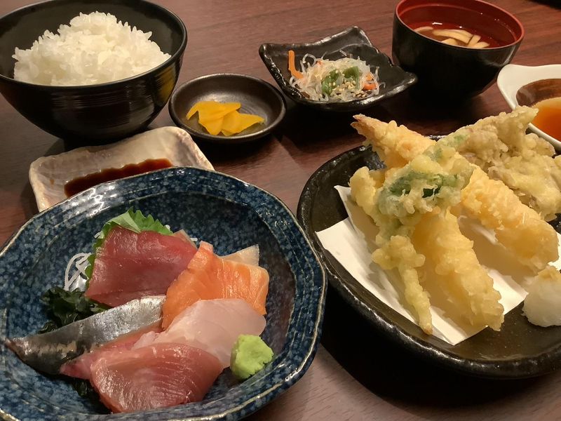 地酒と旬の肴　四季の蔵のアルバイト・バイト求人情報-02