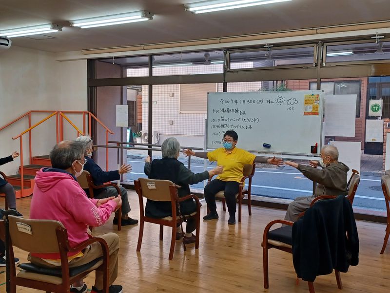 リハビリデイサービスまんぞくのアルバイト・バイト求人情報-02