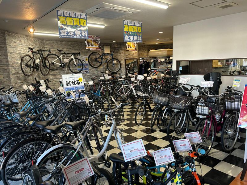 サイクルズ横浜町田本店_株式会社アップガレージグループのアルバイト・バイト求人情報-04