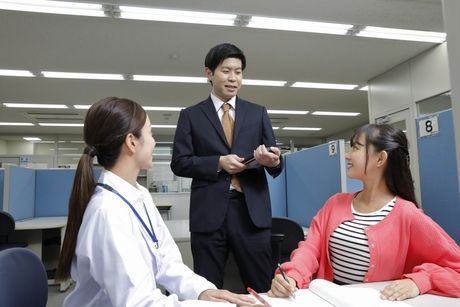 秀英予備校　四日市本部校2号館の求人情報