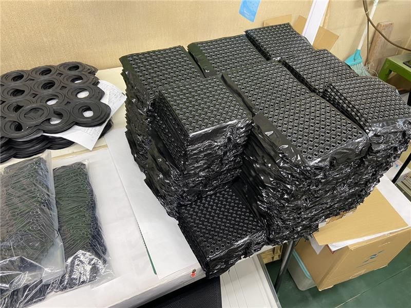 有限会社三昌ゴム工業所のアルバイト・バイト求人情報-02