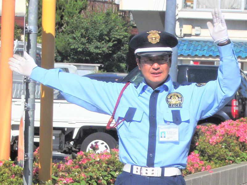 国立駅周辺の工事現場【株式会社パーチェ警備】のアルバイト・バイト求人情報-02