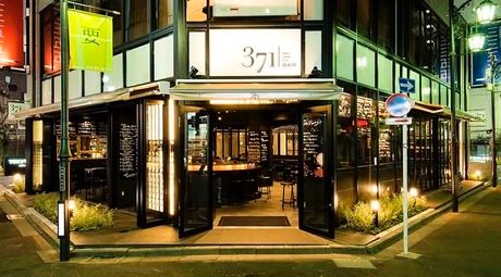371BAR サンナナイチ バル　勤務地:東京都新宿区新宿3丁目のアルバイト・バイト求人情報-03