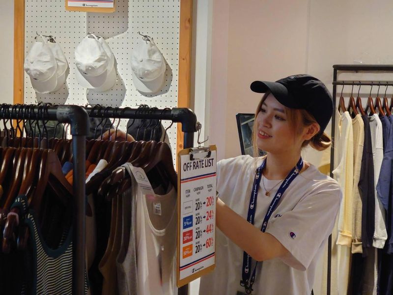 Champion 成田空港店のアルバイト・バイト求人情報-03