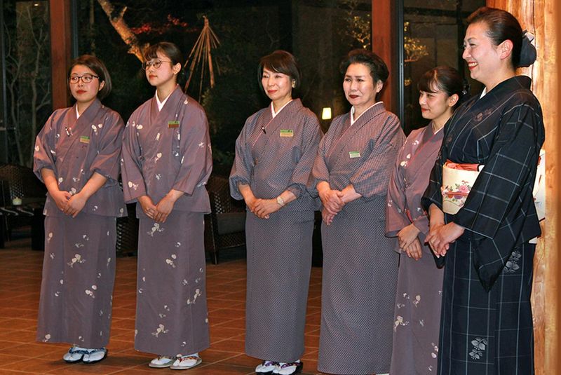 はいや松風園株式会社 あわら温泉　伝統旅館のぬくもり　灰屋のアルバイト・バイト求人情報-04
