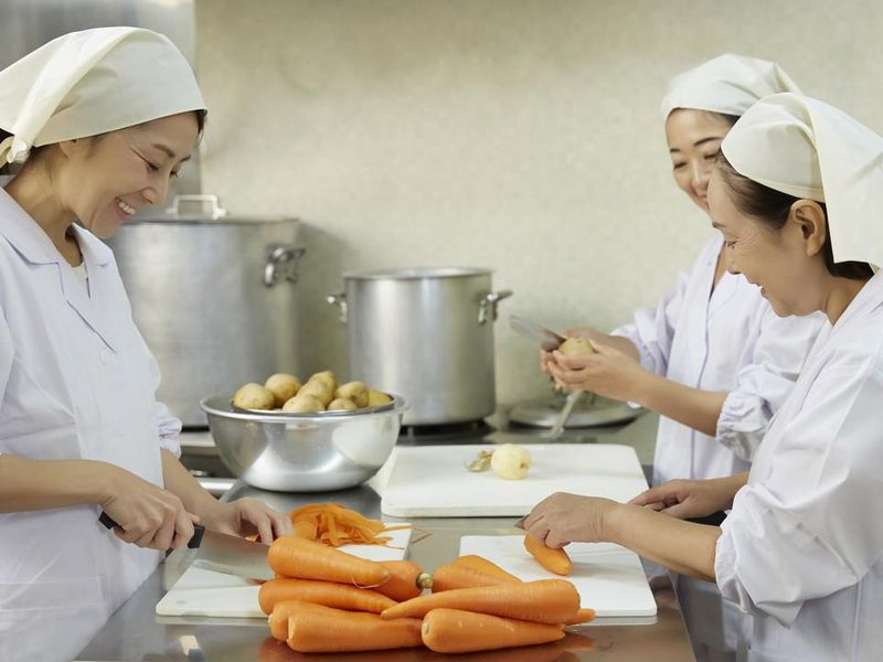 サラダ記念日　(くまさんメディクス内　社員食堂)のアルバイト・バイト求人情報-03