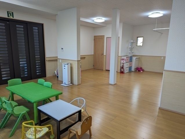 株式会社帆柱　放課後等デイサービスまるまるクラブのアルバイト・バイト求人情報-02