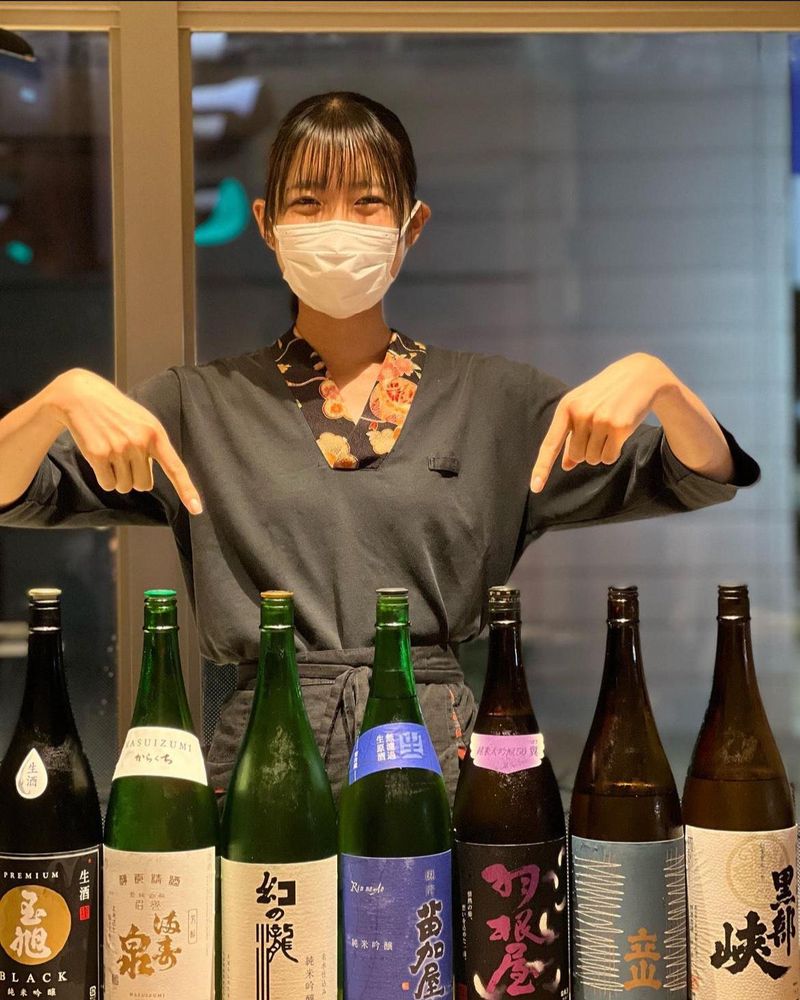 富山すし居酒屋　花より魚のアルバイト・バイト求人情報-01