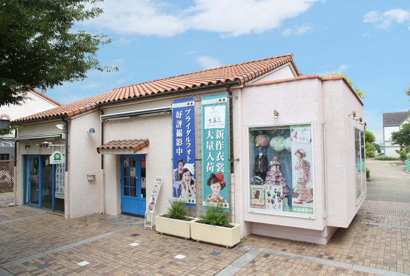 トータルスタジオ フォセット ポートピアパーク店のアルバイト・バイト求人情報-05