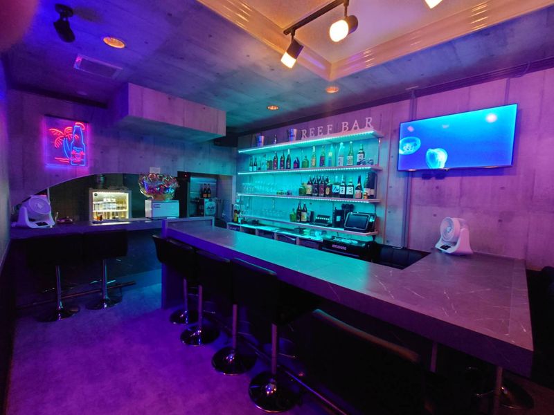 Reef　Bar　Diningのアルバイト・バイト求人情報-02