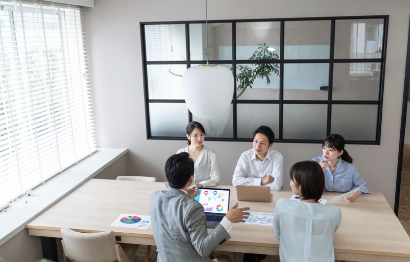 三菱UFJニコス株式会社