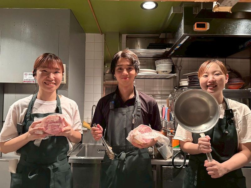 WINE & Craft Beer Bistro ミヤマスのアルバイト・バイト求人情報-05