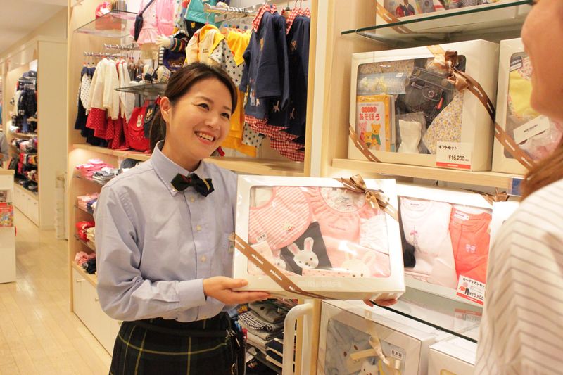 ミキハウス ホットビスケッツ アカチャンホンポ 錦糸町店の求人