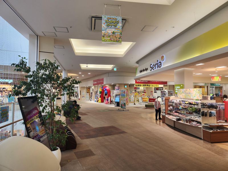 スマホ修理館イオンモール小山店のアルバイト・バイト求人情報-03