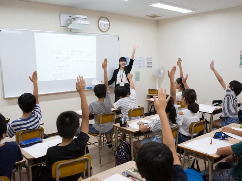 小学生と触れ合うレクリエーション参加コース