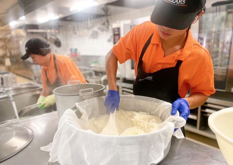 Cezars Kitchen (Futakotamagawa)のアルバイト・バイト求人情報-18