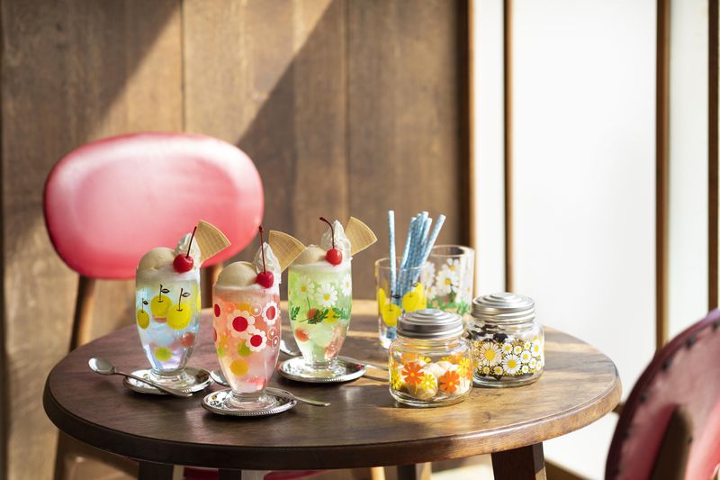 石塚硝子株式会社