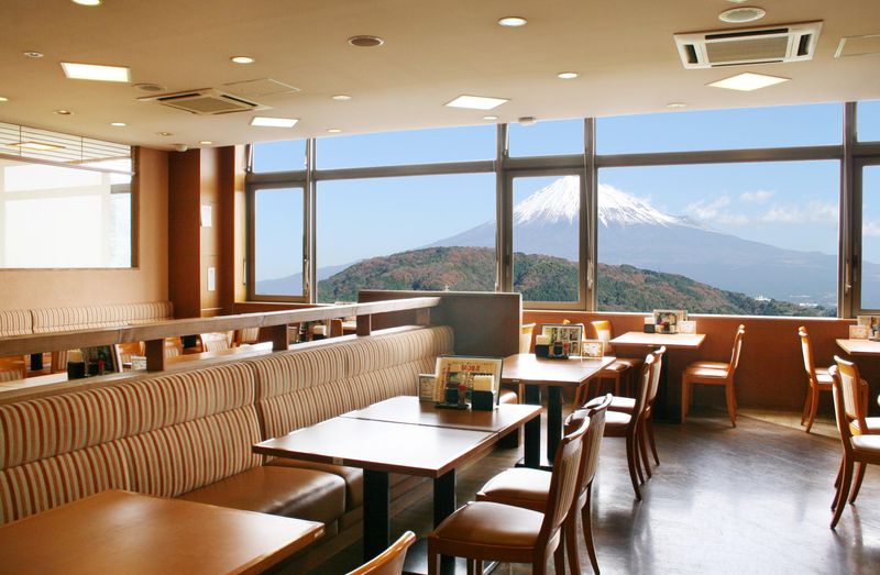 レストラン駿河路のアルバイト・バイト求人情報-02