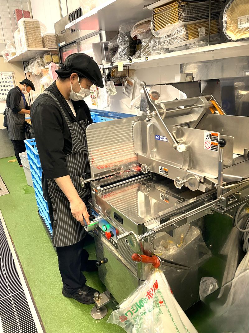 ダイキョウ食品　みらい長崎ココウォーク店のアルバイト・バイト求人情報-02